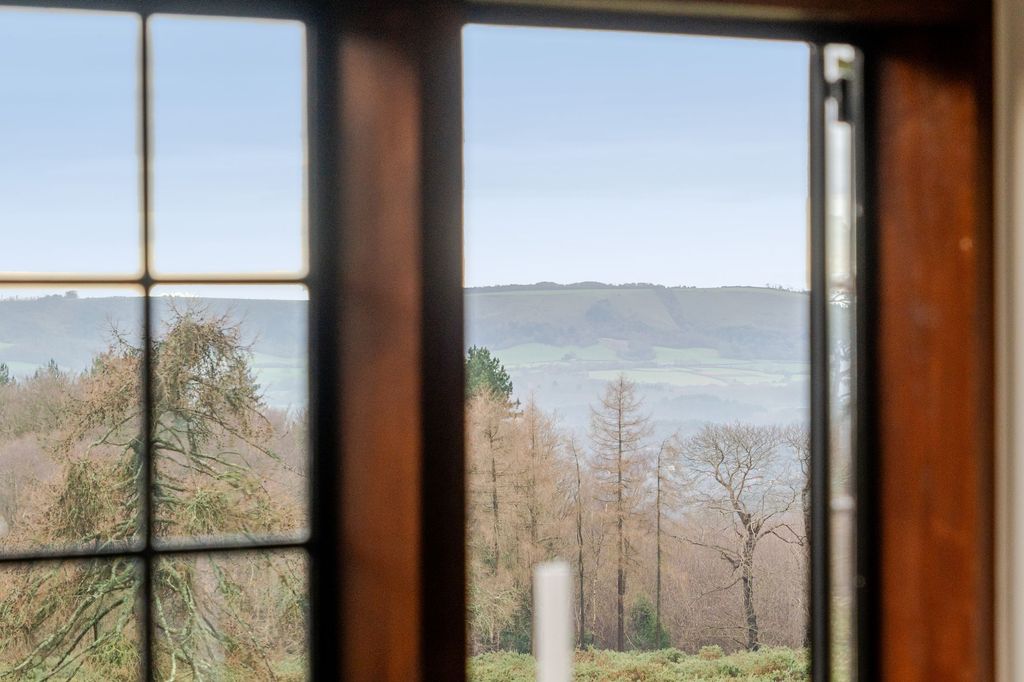 Property photo 1 of 23 Views