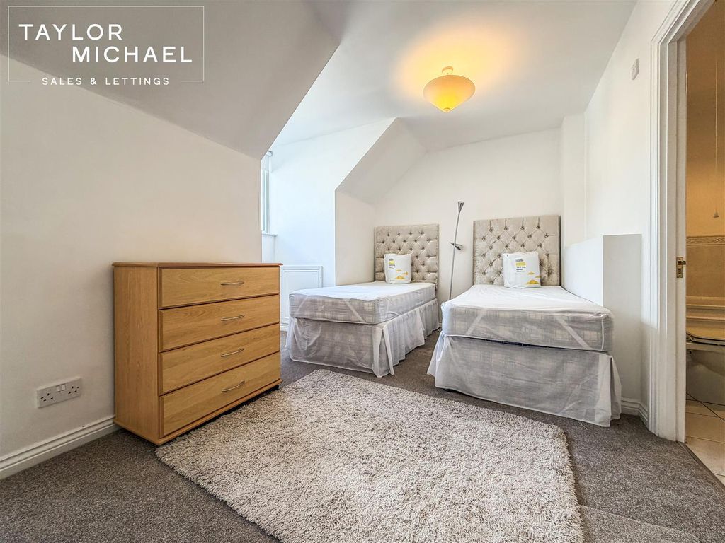 Additional image 13 of 4 bed flat to rentThe Strand, Brighton Marina Village, Brighton BN2