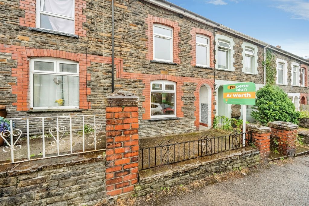 Property photo 1 of 22