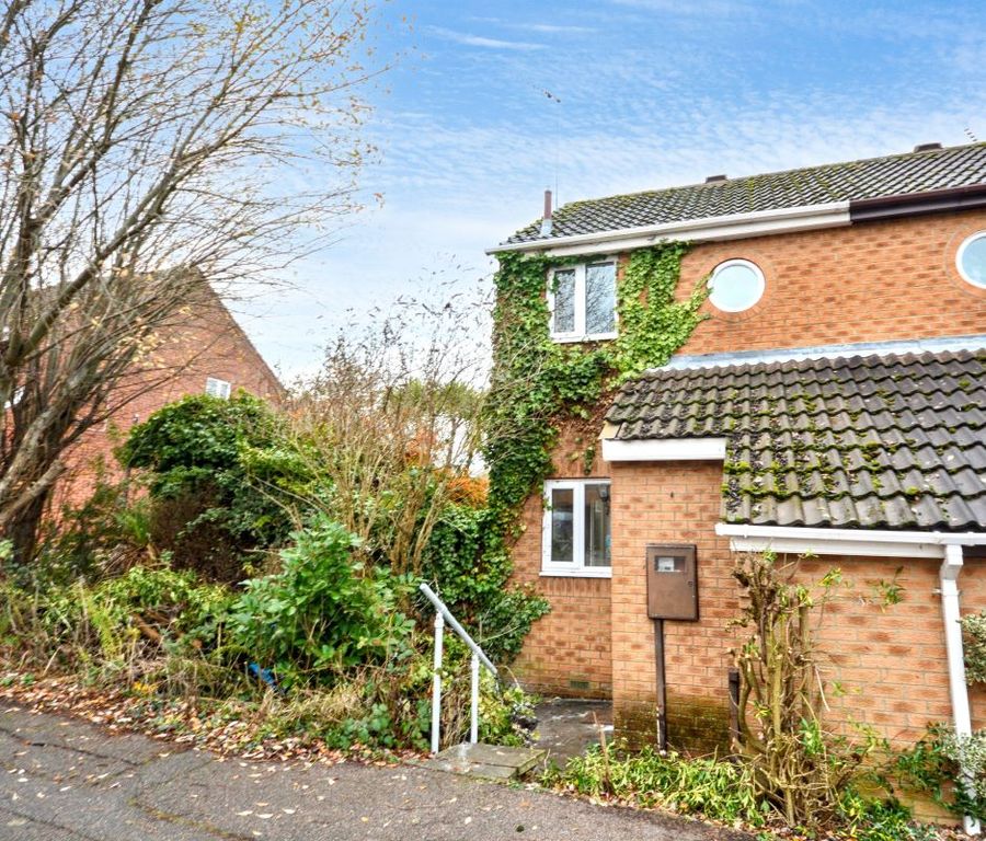 Property photo 1 of 12