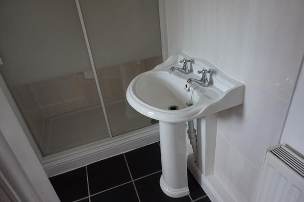Property photo 3 of 11 Dsc08342