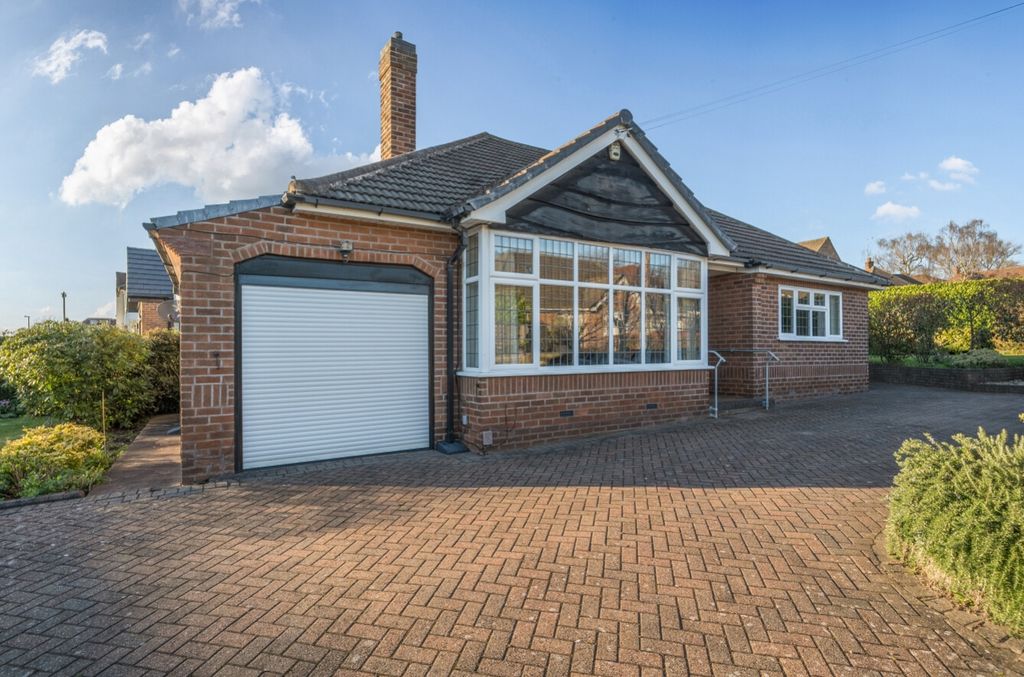 Property photo 1 of 23 1432599-1-69Baea44311Fb