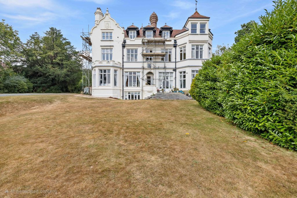 Property photo 1 of 22