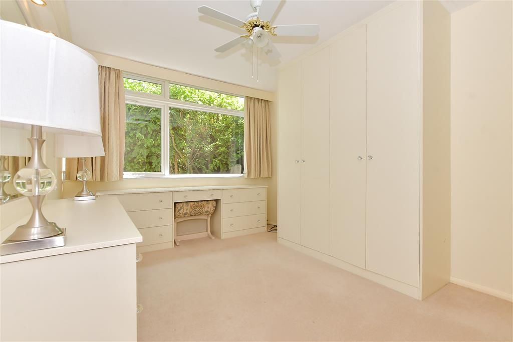 Property photo 1 of 19 Bedroom 3