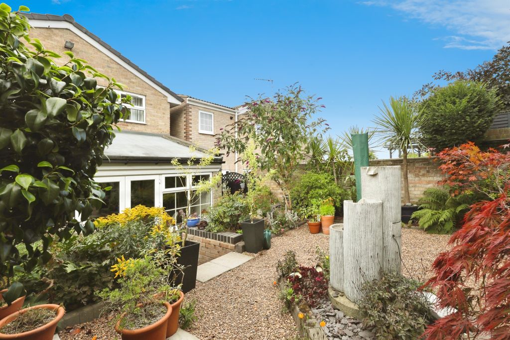 Property photo 2 of 9