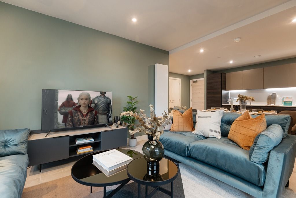 Property photo 1 of 12