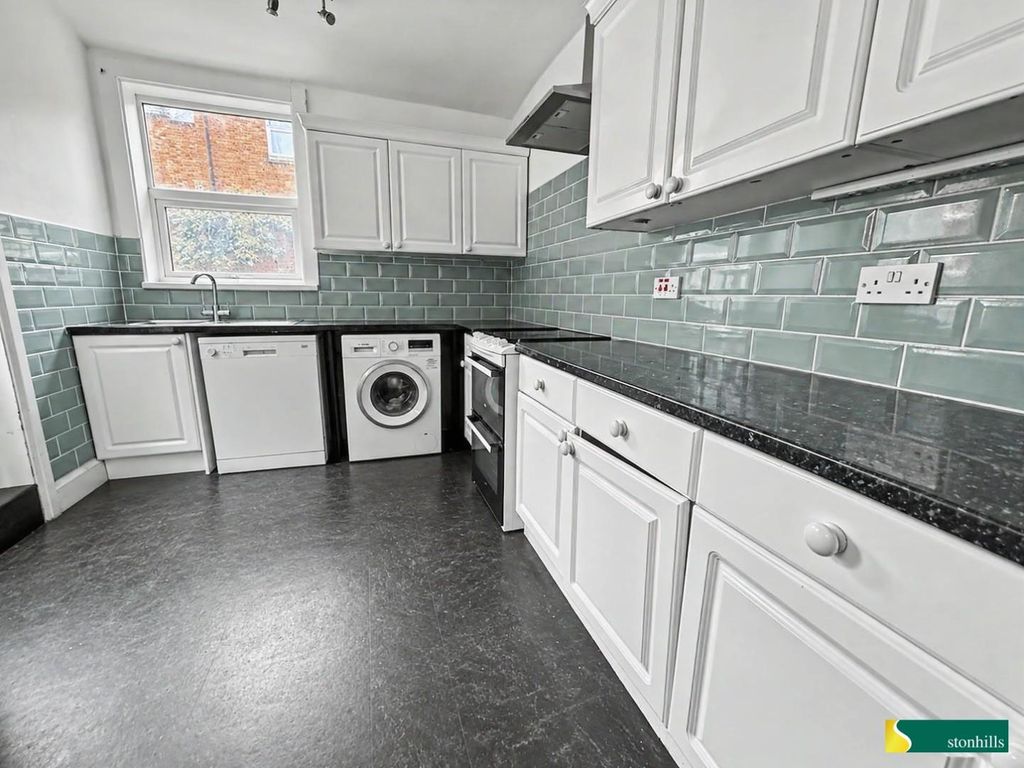 Property photo 2 of 10 8.Jpg