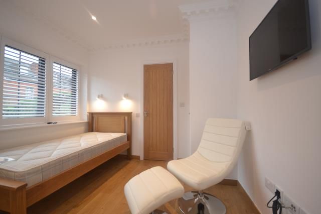Property photo 1 of 4 Studio Room