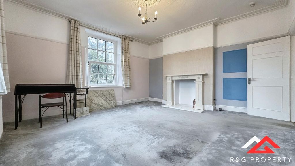 Property photo 2 of 14 Nrcna4Go80Ay0-7Jbfzr4Q