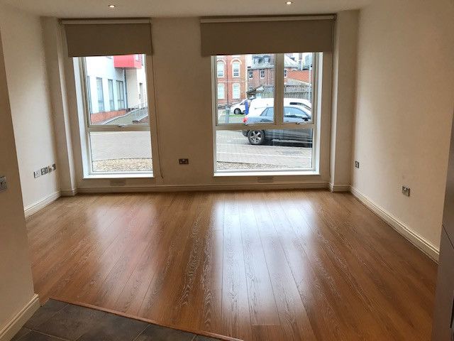 Property photo 2 of 8