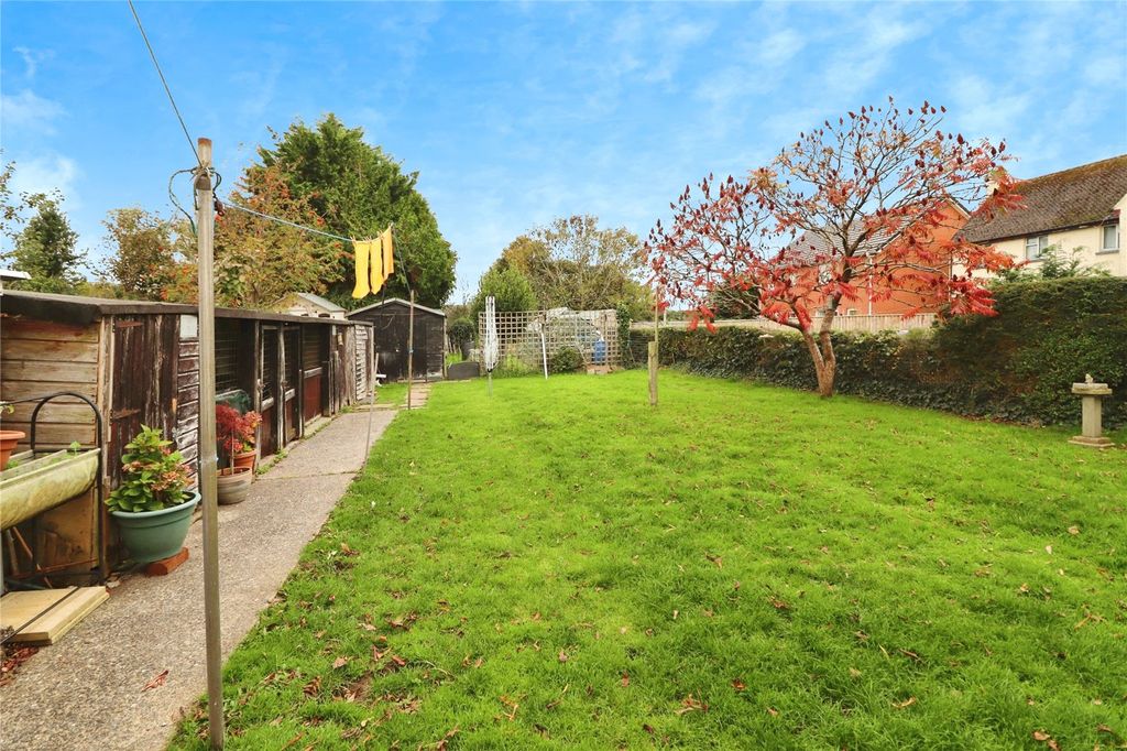 Property photo 2 of 10 Picture No. 14