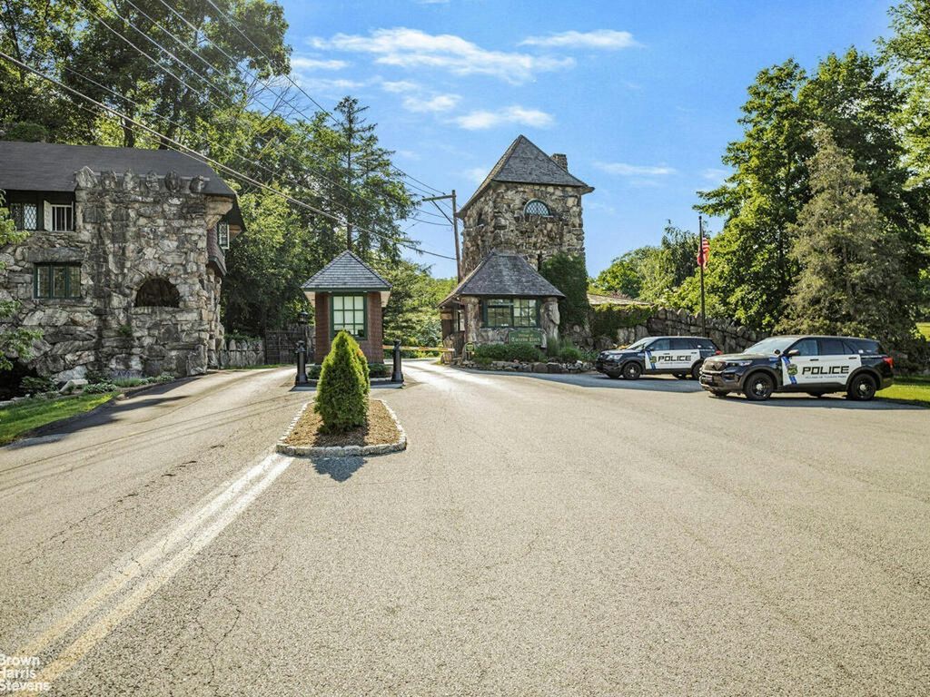 Property photo 3 of 20 <Alttext/>