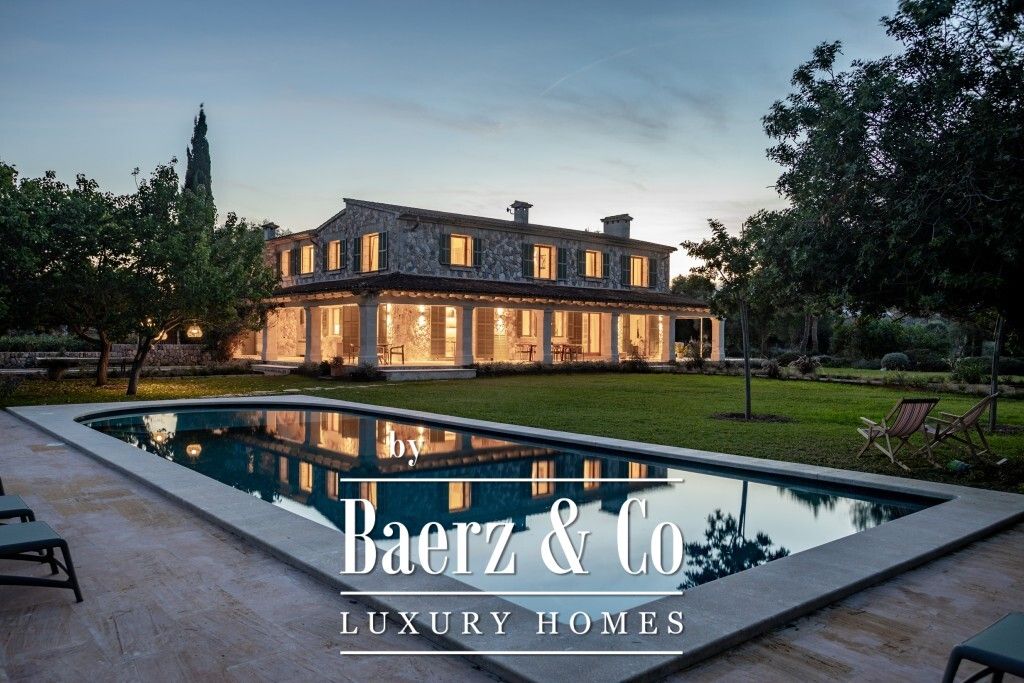 Property photo 2 of 20