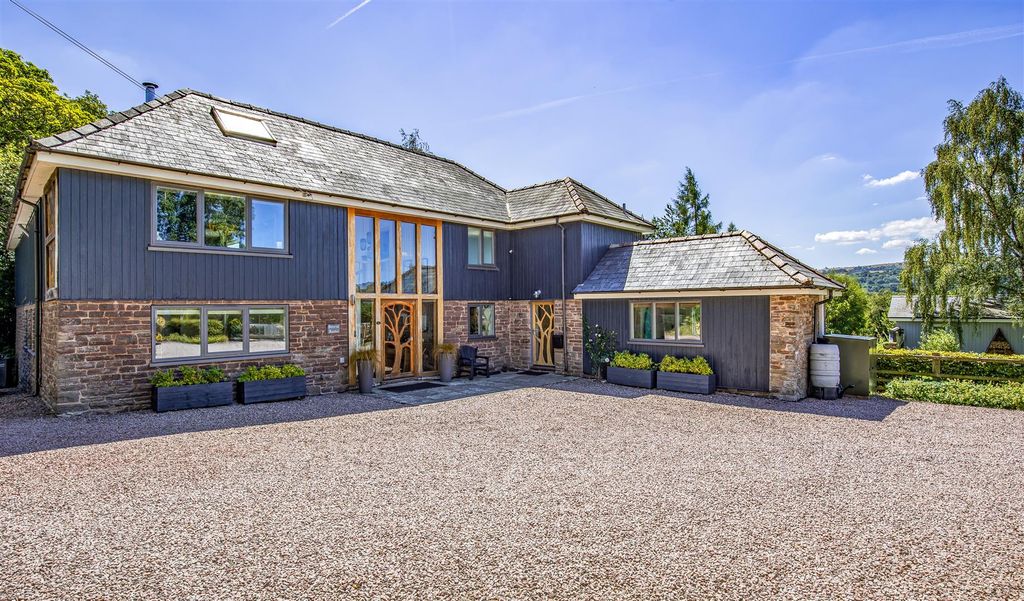 Property photo 1 of 32 Bx1A0557-Edit.Jpg