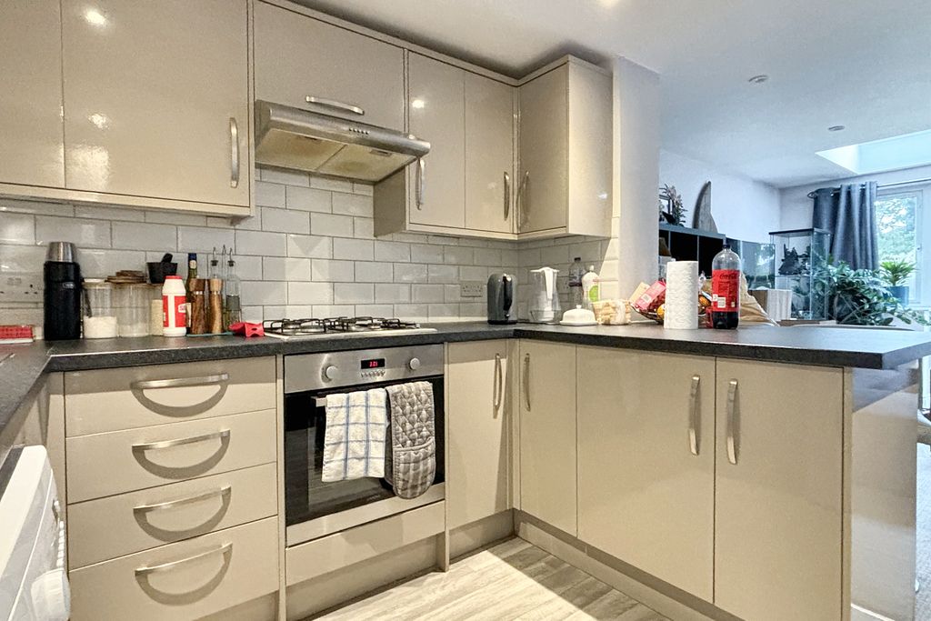 Property photo 3 of 10 Img_7592