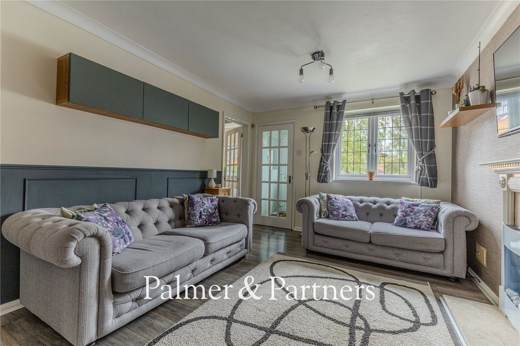 Property photo 3 of 30 Picture No. 05