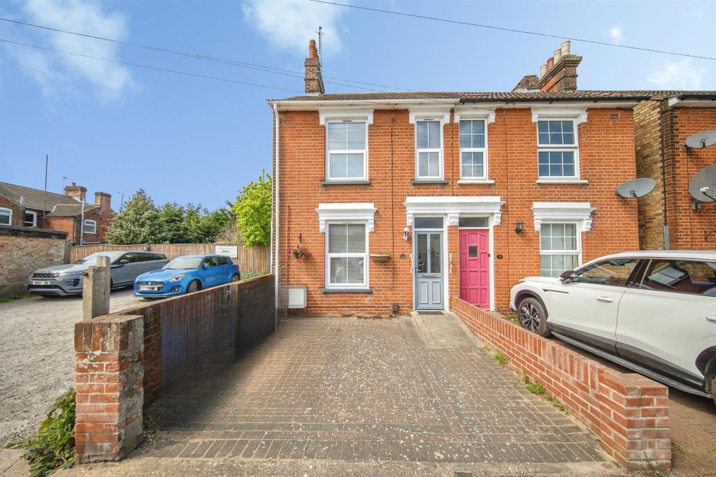 Property photo 1 of 15