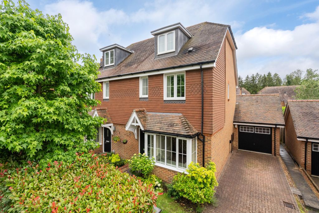 Property photo 1 of 16 Dsc00272