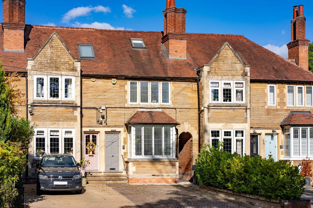 Property photo 1 of 22