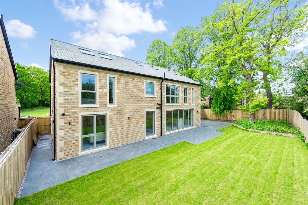 Property photo 1 of 27 Picture No. 30