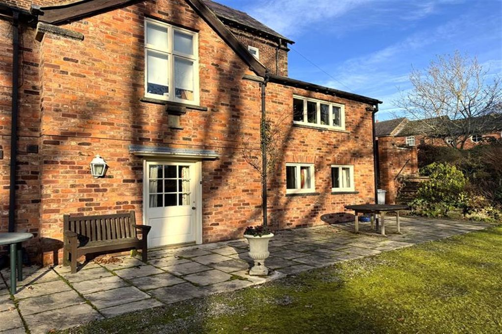 Property photo 1 of 16 (Main)