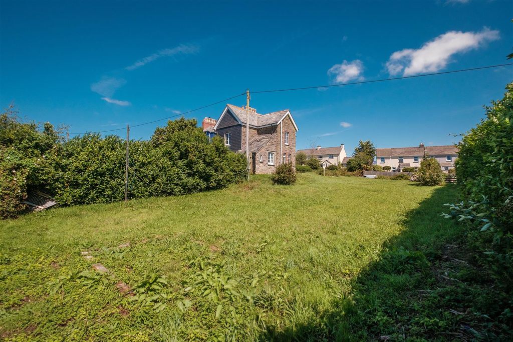 Property photo 3 of 4 Parry 8 The Village Duloe-31.Jpg