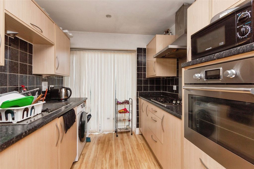 Property photo 3 of 11 Picture No. 09