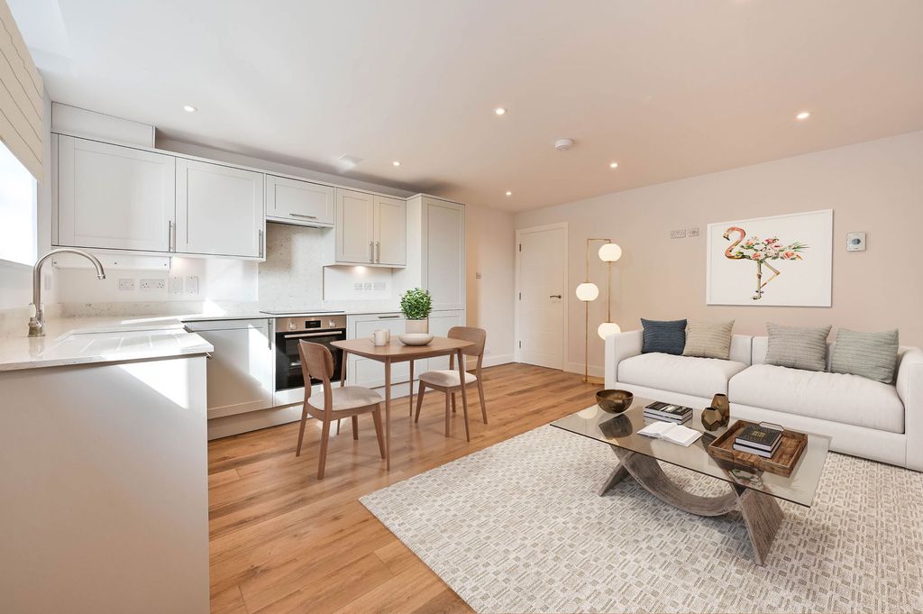 Property photo 3 of 20