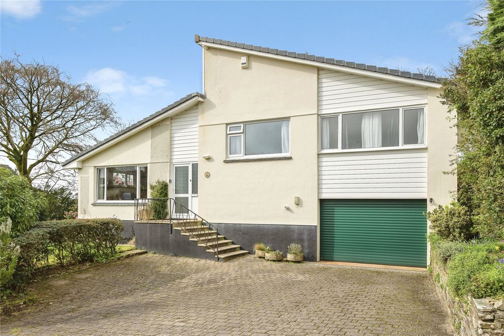 Property photo 2 of 24 Picture No. 02