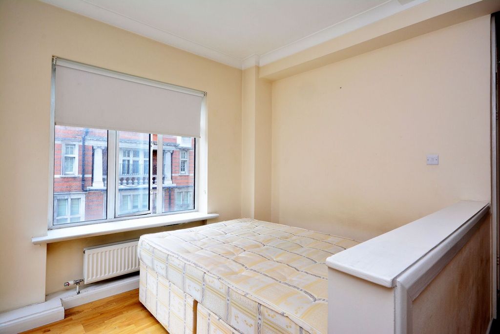 Property photo 3 of 5