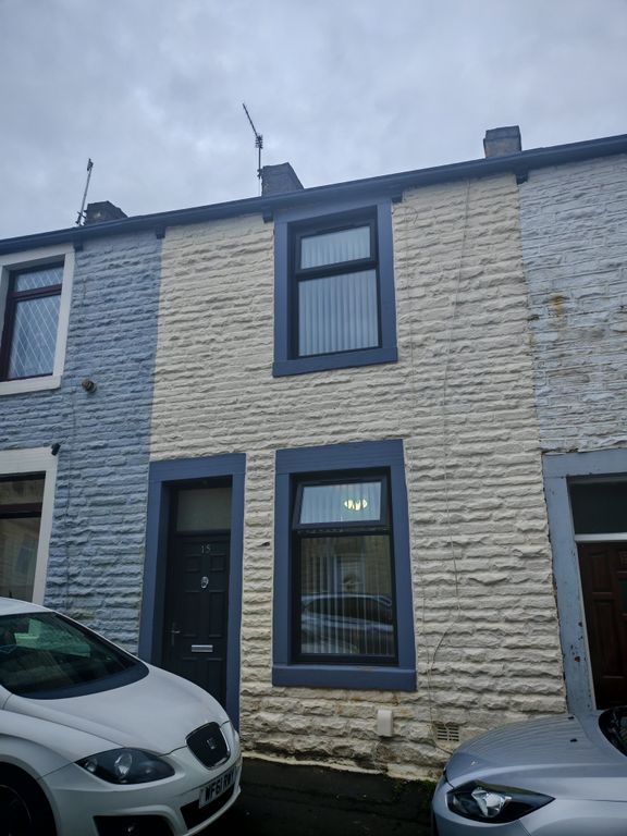 Property photo 2 of 10
