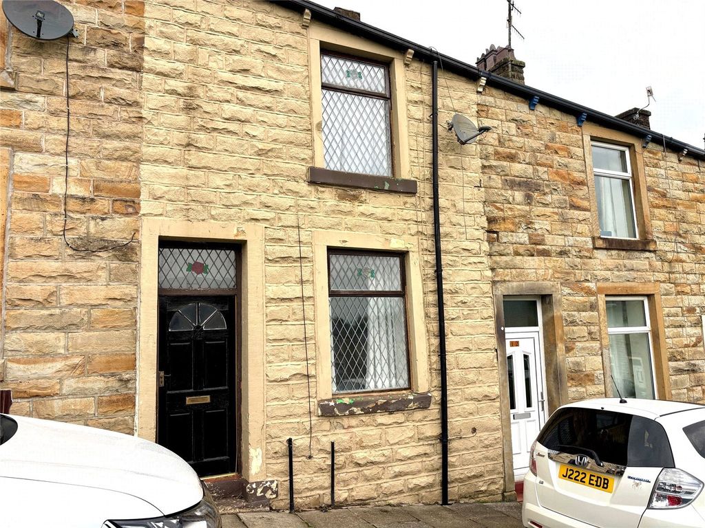 Property photo 1 of 10 Picture No. 09