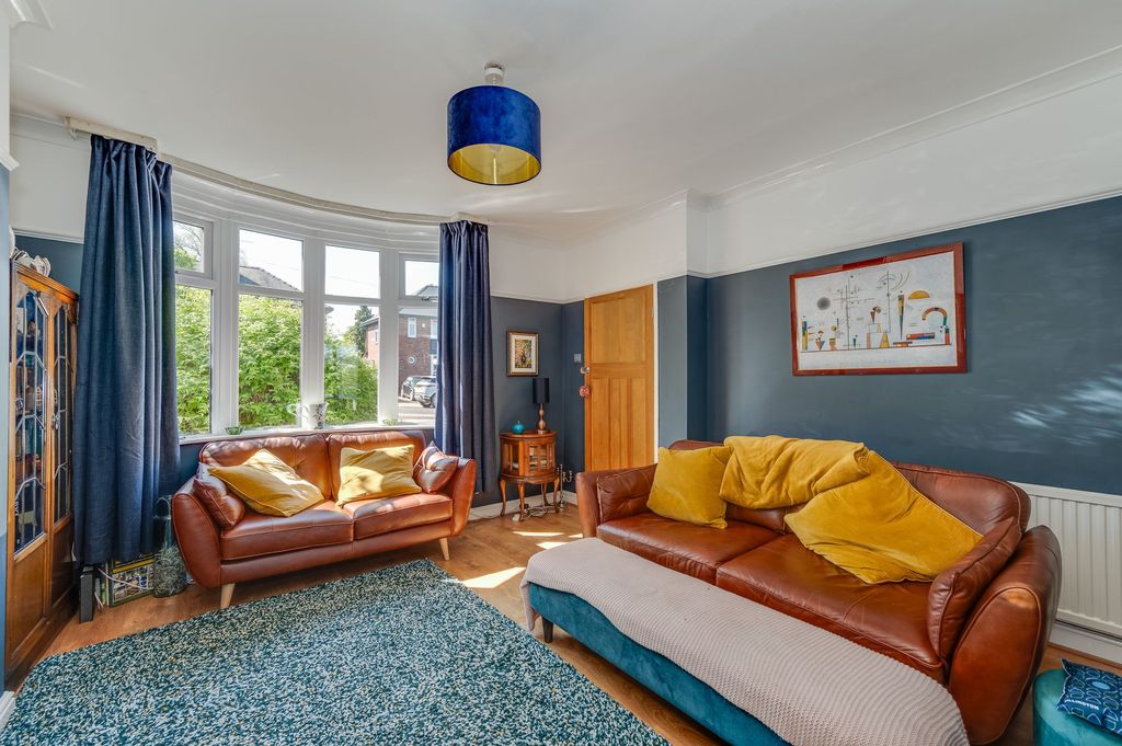 Property photo 3 of 24