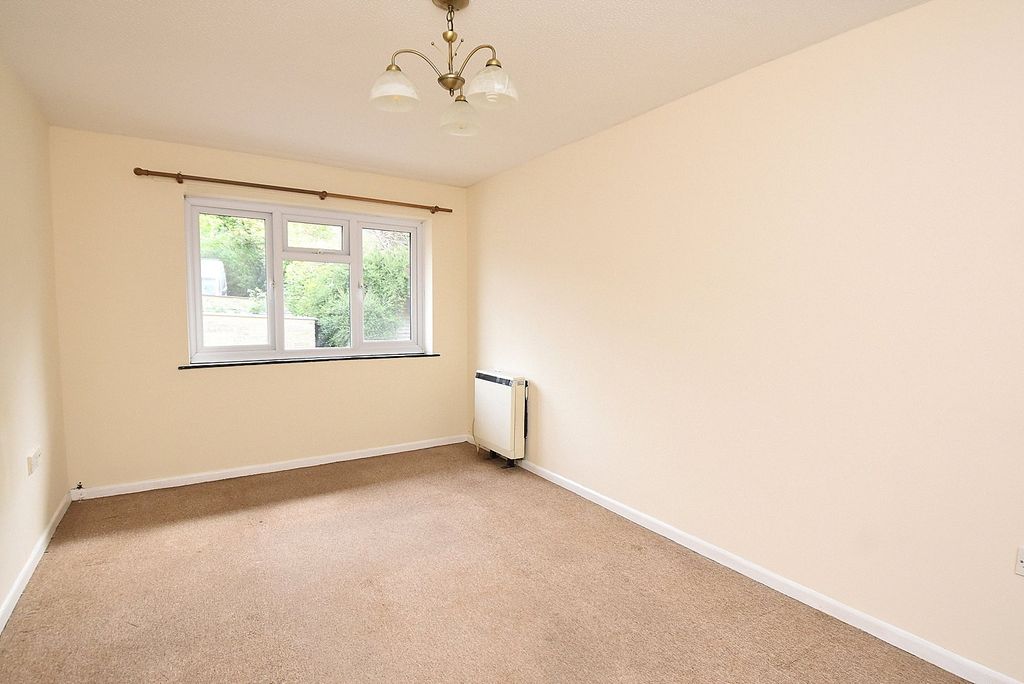 Property photo 3 of 8 Living Room