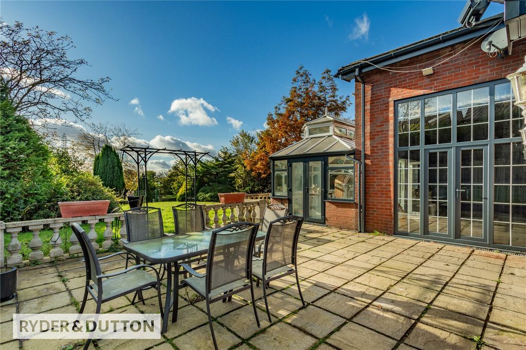 Property photo 3 of 22 Picture No. 08