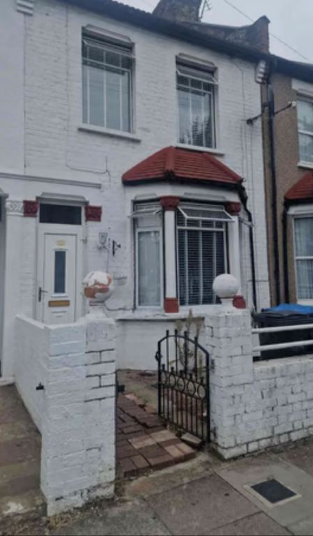 Property photo 1 of 6
