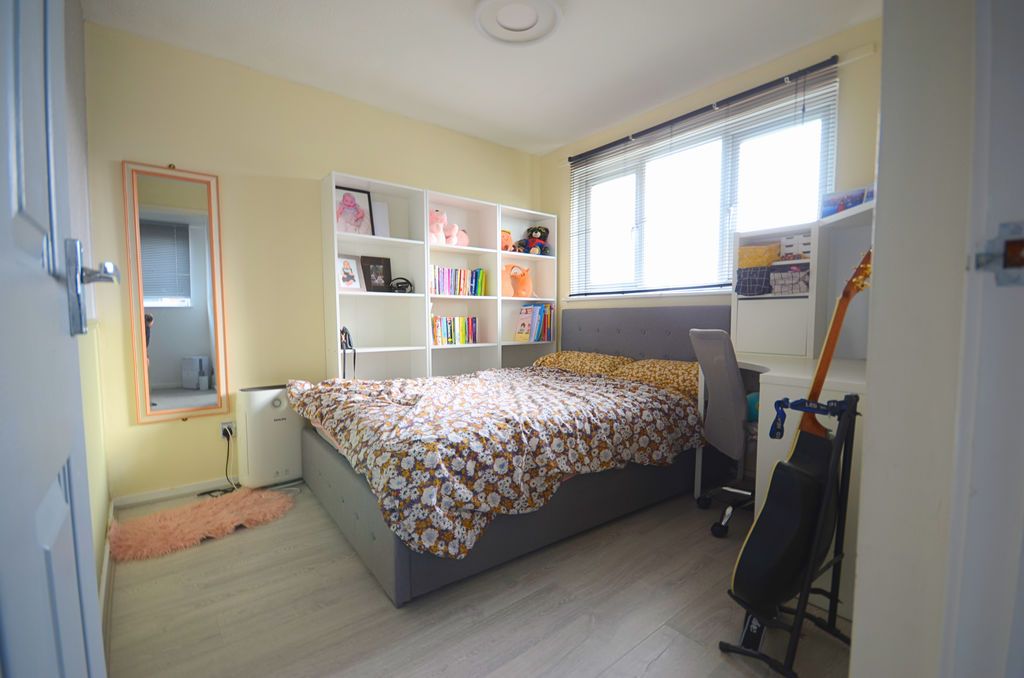 Property photo 3 of 13 Photo 1