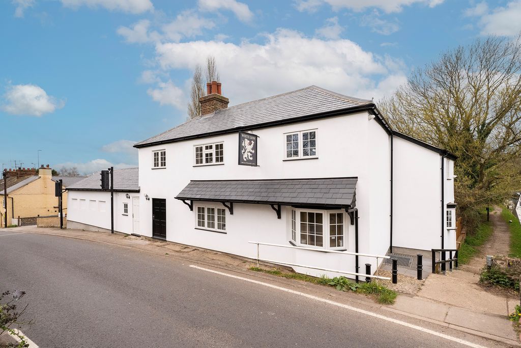 Property photo 1 of 19 Photo 1