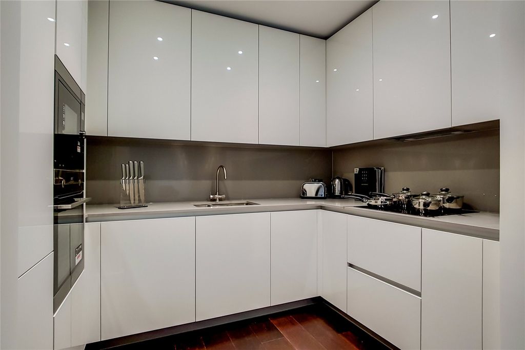 Property photo 3 of 16 Picture No. 03