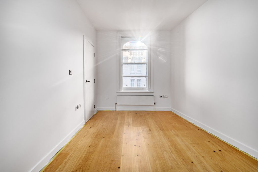 Property photo 2 of 6 Great_Marlborough_Street_05
