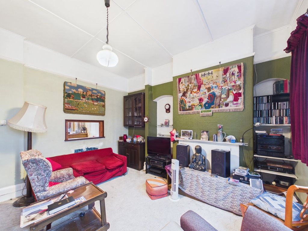 Property photo 3 of 19 Picture No. 17