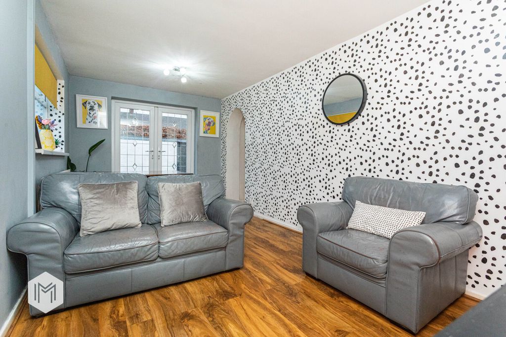 Property photo 3 of 14 Picture No. 21