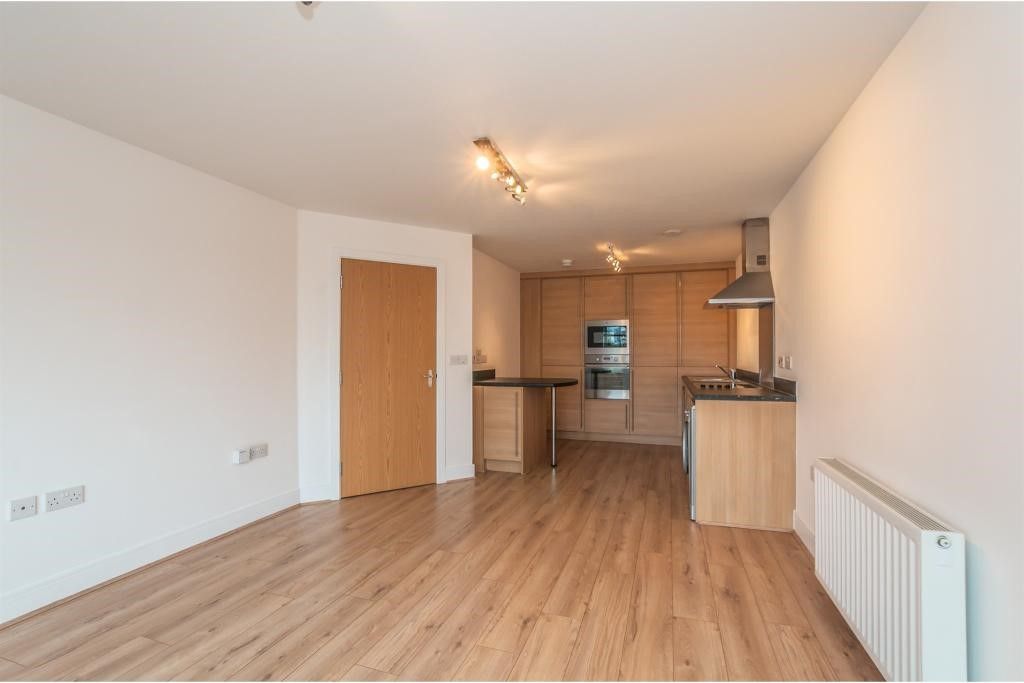 Property photo 2 of 7