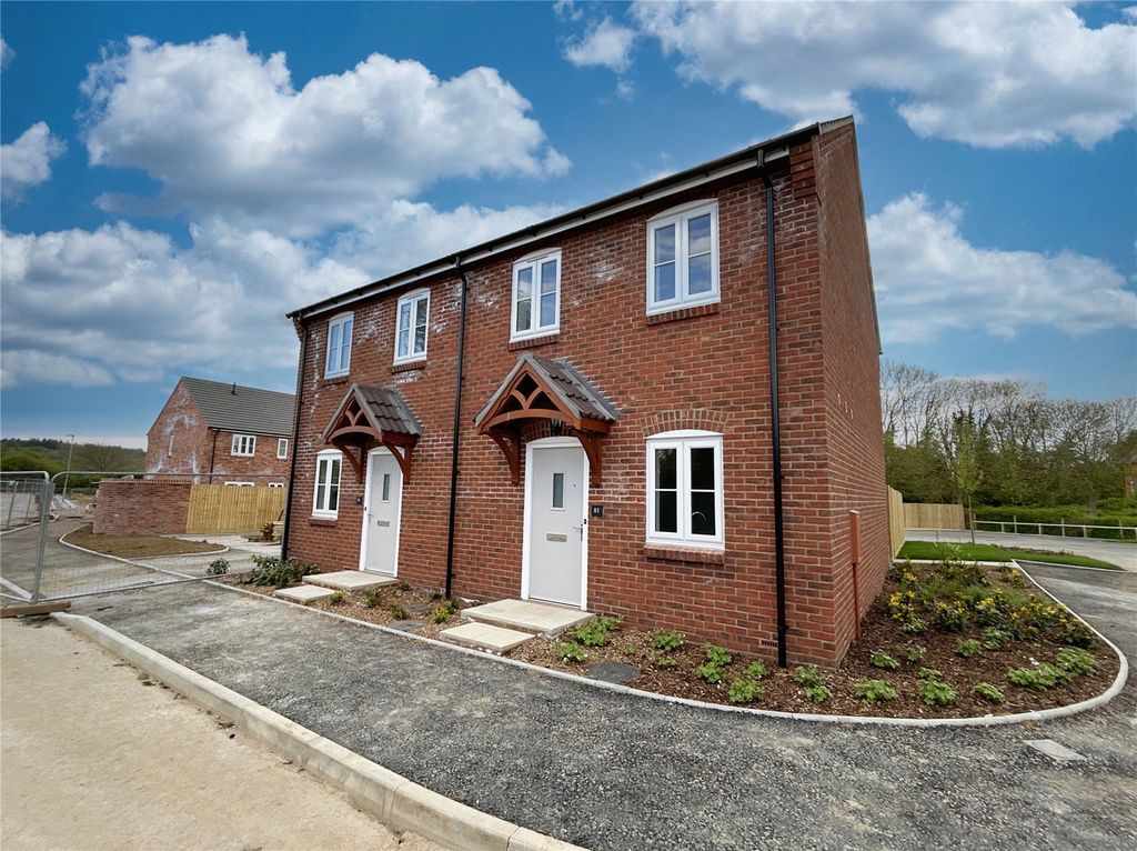 Property photo 1 of 10 Picture No. 12