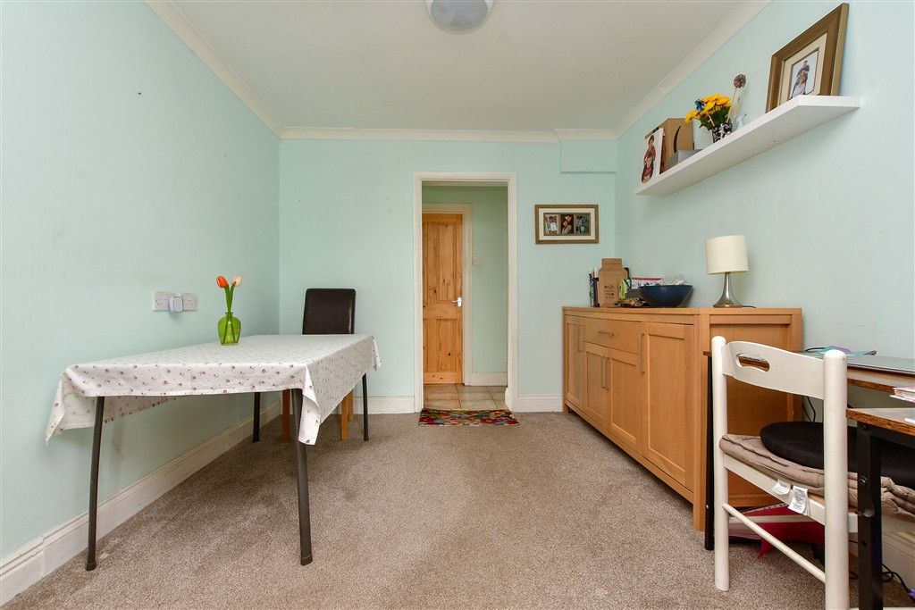 Property photo 2 of 12 Dining Area