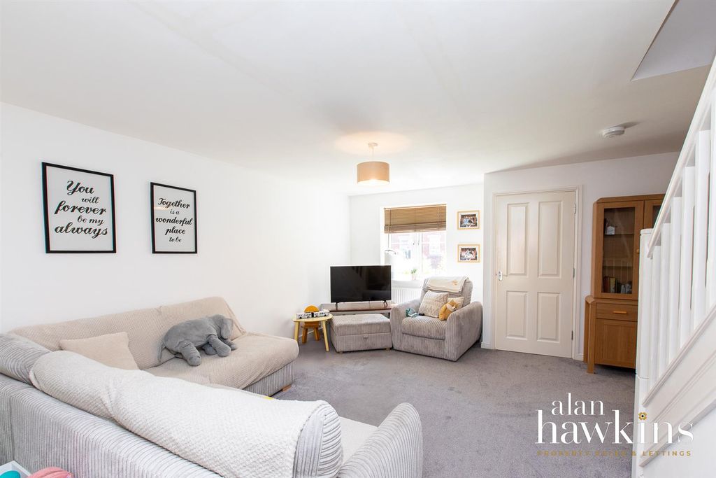 Property photo 3 of 9 3482-12.Jpg