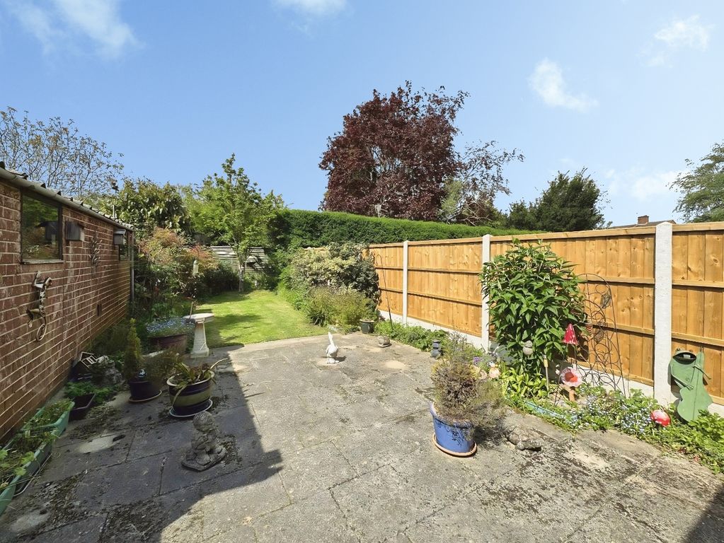 Property photo 2 of 26 Garden