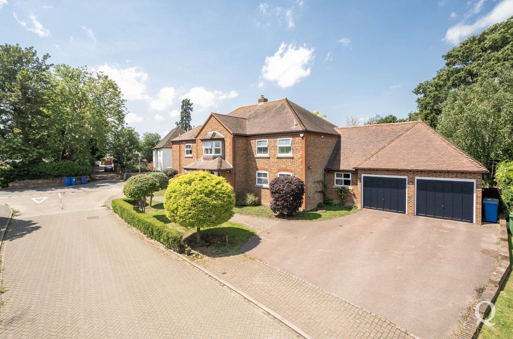 Property photo 1 of 27 d0d9306F-80d0-48B...