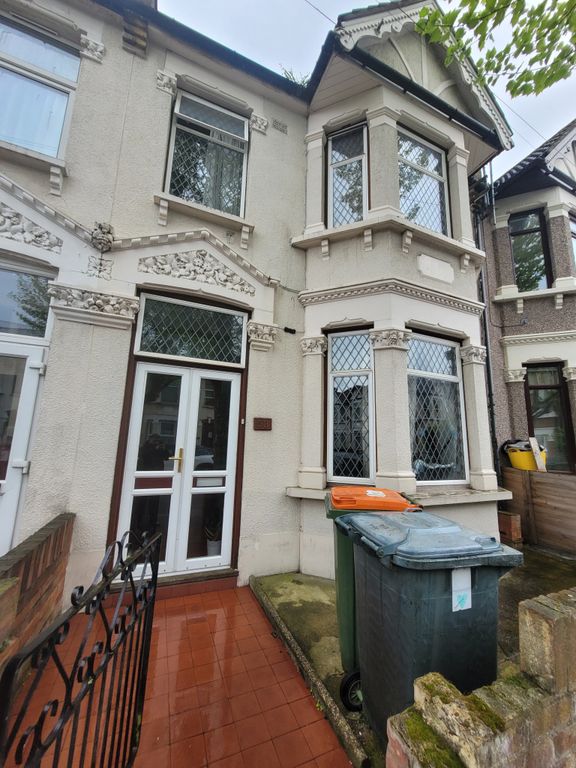 Property photo 1 of 1