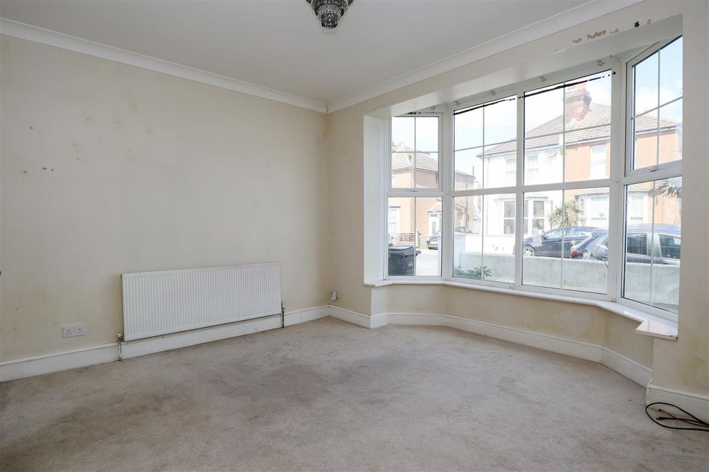 Property photo 2 of 13 Living Room